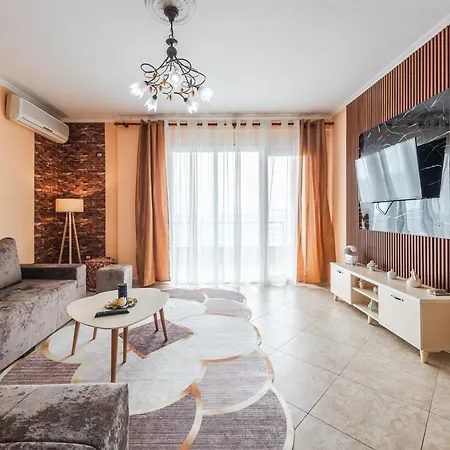 Old Town 2br With Sea View