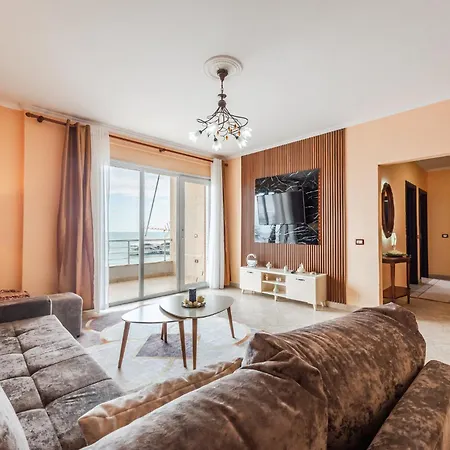 Apartment Old Town 2br With Sea View Durres