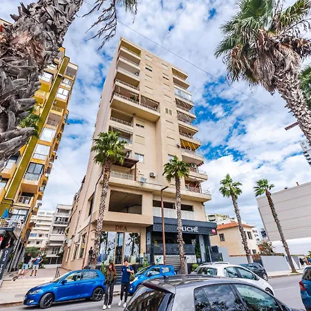 Old Town 2br With Sea View